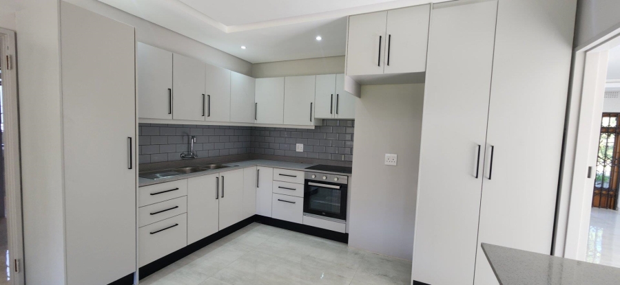 To Let 3 Bedroom Property for Rent in Rondebosch Western Cape